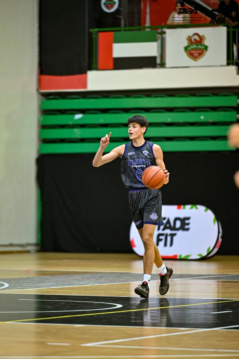 A player in the boys’ division calling a play